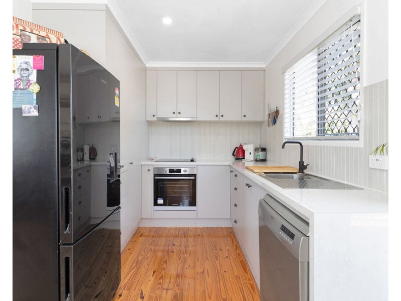 6 Karri Court, Beaconsfield QLD 4740
