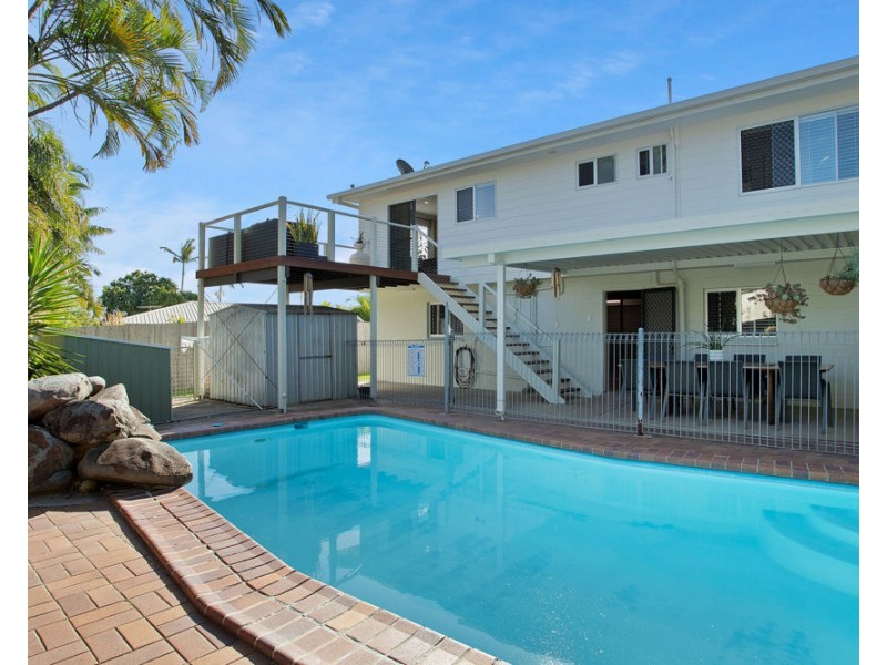 6 Karri Court, Beaconsfield QLD 4740