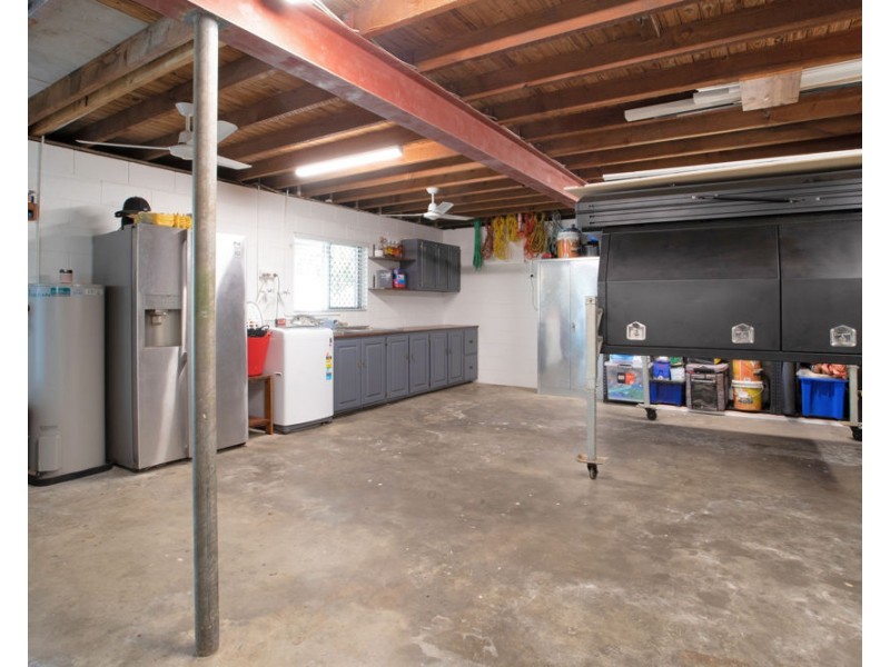 6 Karri Court, Beaconsfield QLD 4740