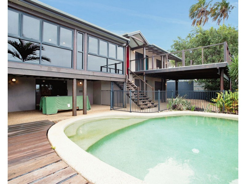 7 Whinners Court, Eimeo QLD 4740