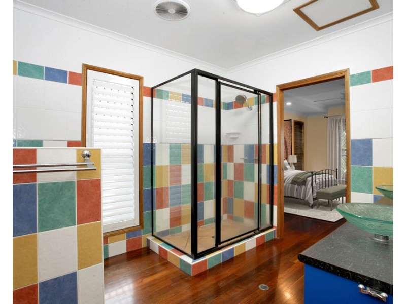 7 Whinners Court, Eimeo QLD 4740