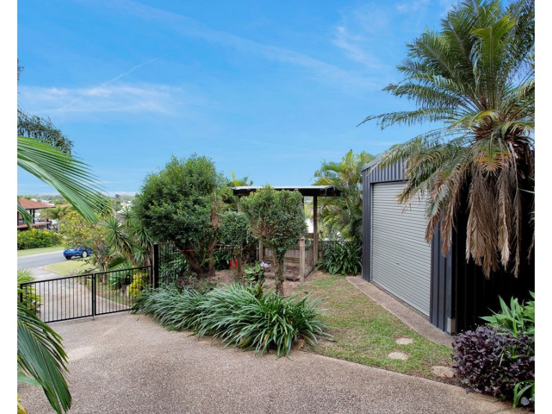 7 Whinners Court, Eimeo QLD 4740