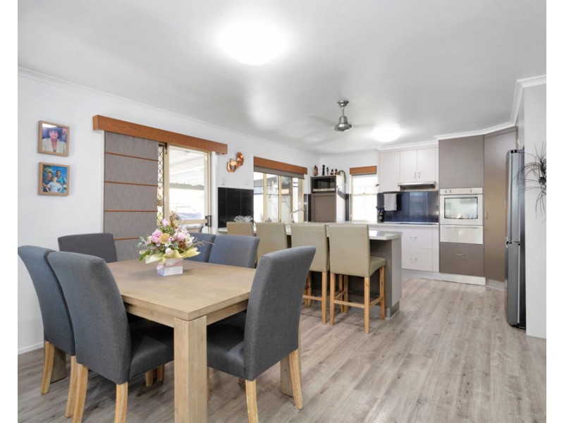 18 Murrays Road, Mount Pleasant QLD 4740