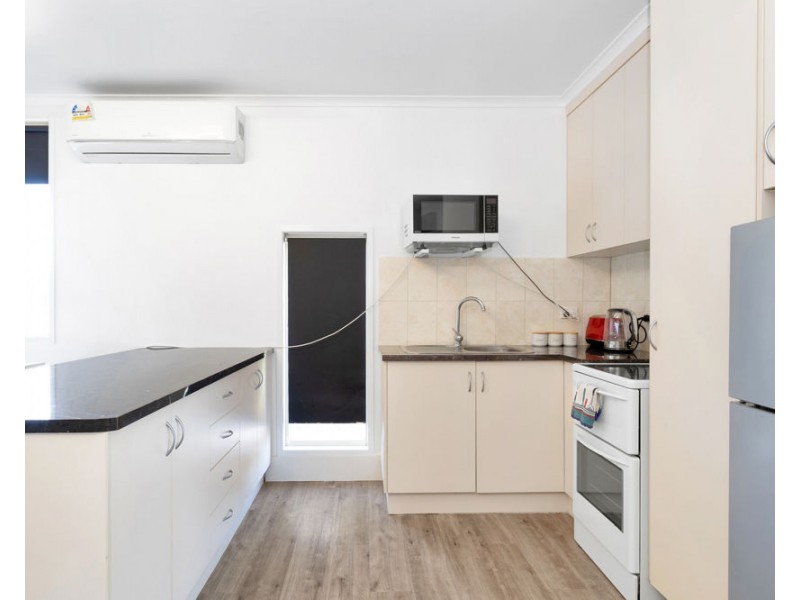 18 Murrays Road, Mount Pleasant QLD 4740