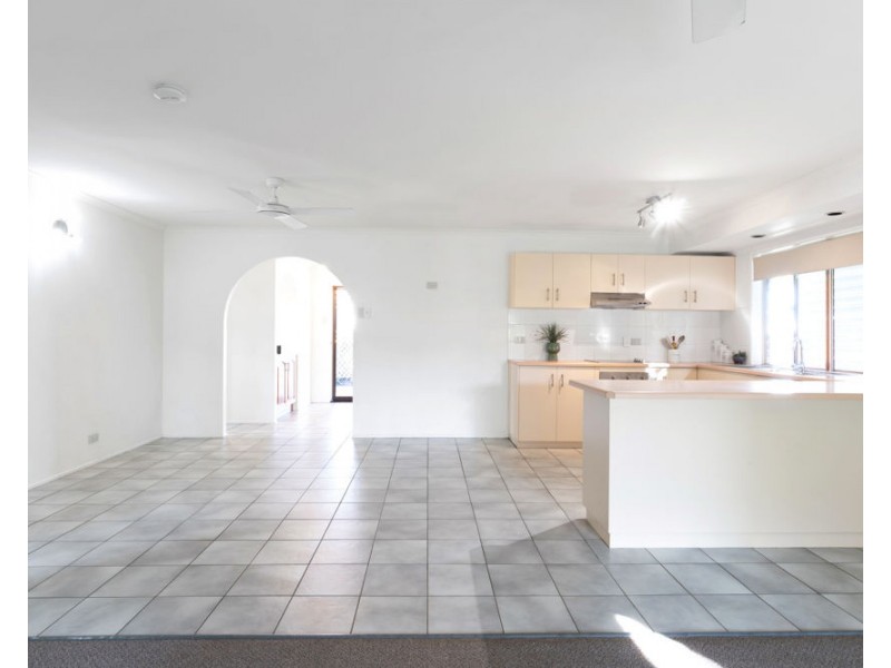 2 Karri Court, Beaconsfield QLD 4740