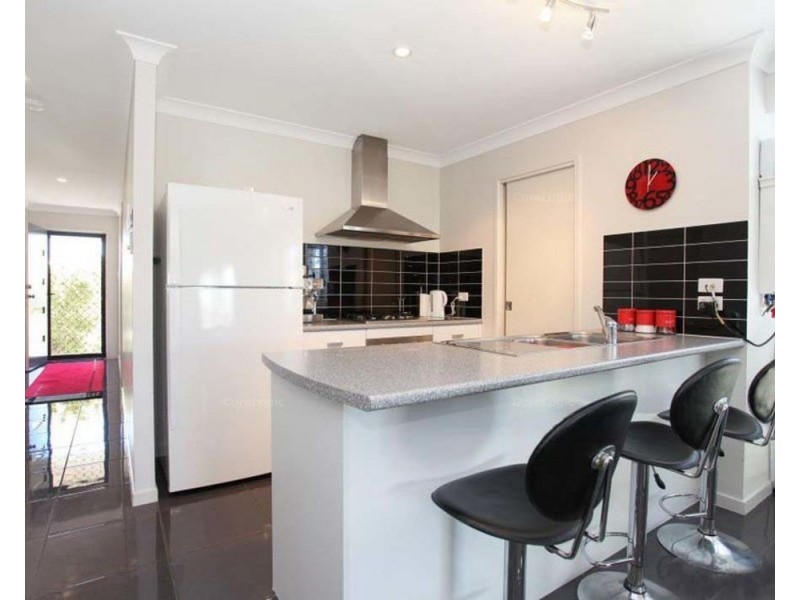 13 Yatay Street, Rural View QLD 4740