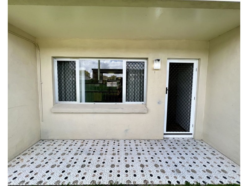 26 MacDonald Street, South Mackay QLD 4740