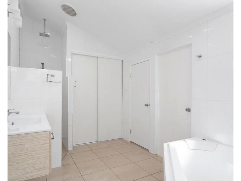 30 Bannister Street, South Mackay QLD 4740