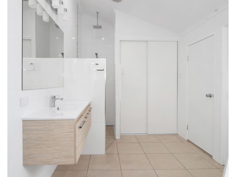 30 Bannister Street, South Mackay QLD 4740