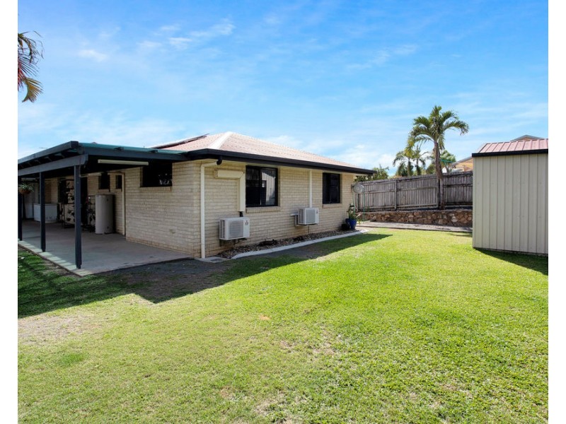 12 Collins Court, Eimeo QLD 4740