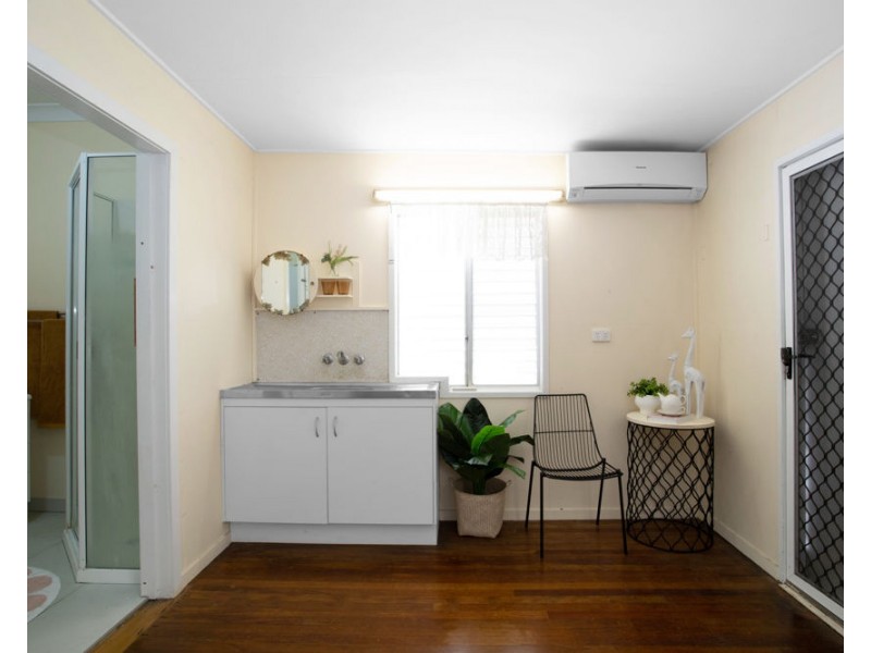 27 Canberra Street, North Mackay QLD 4740