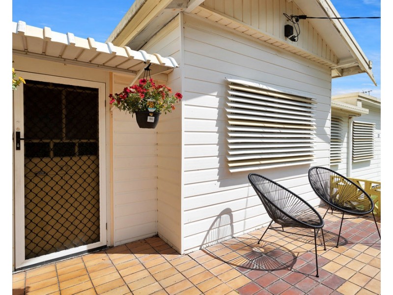 27 Canberra Street, North Mackay QLD 4740
