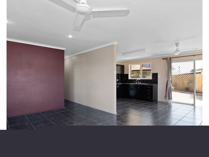 8 Azalea Court, Beaconsfield QLD 4740
