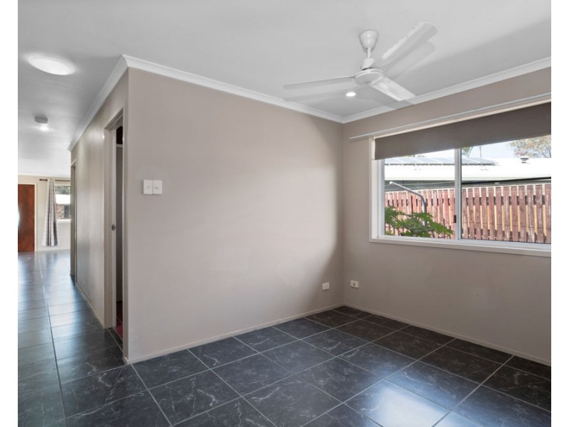 8 Azalea Court, Beaconsfield QLD 4740