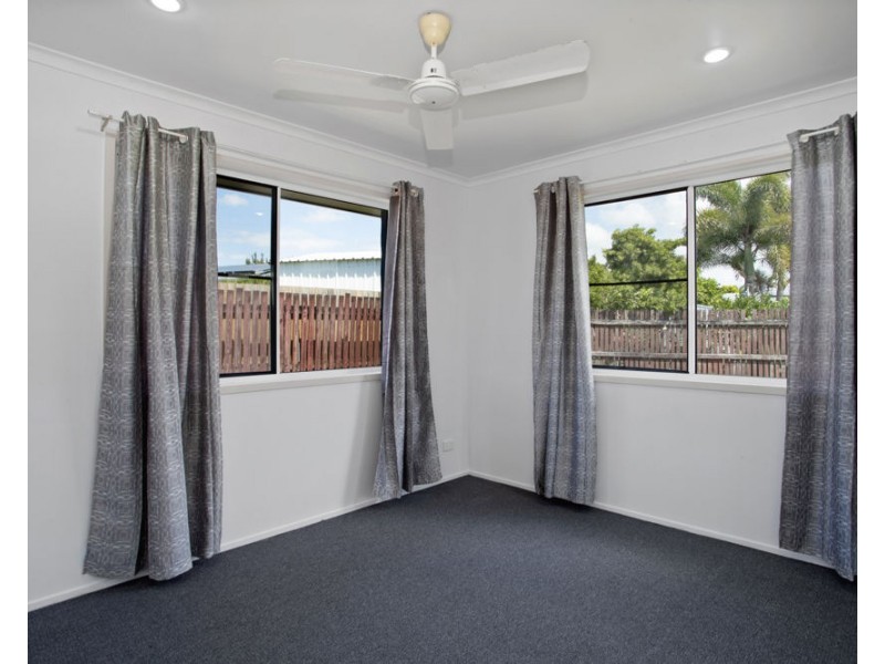 8 Azalea Court, Beaconsfield QLD 4740