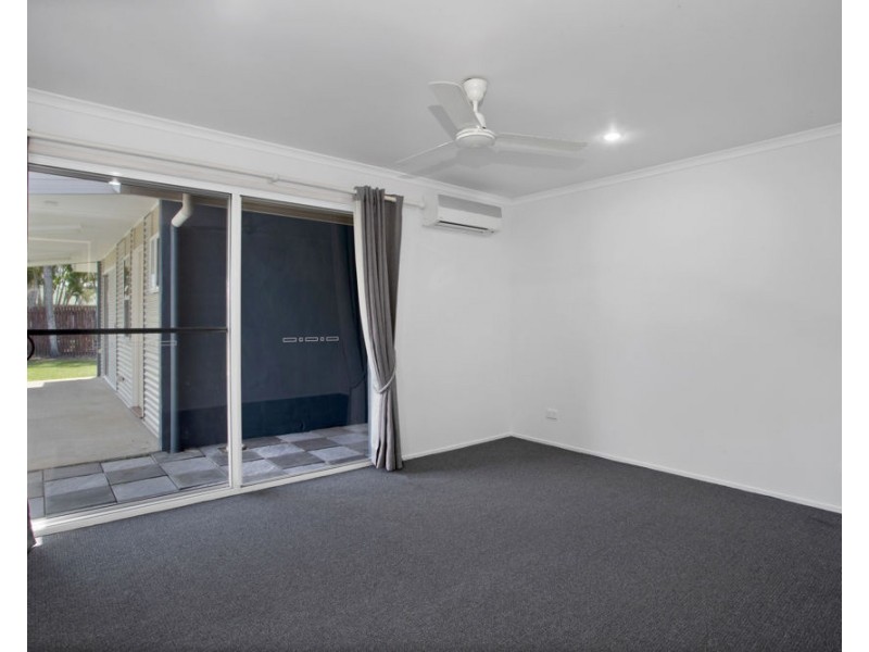 8 Azalea Court, Beaconsfield QLD 4740