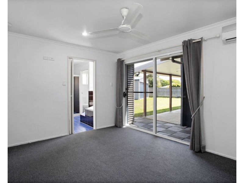 8 Azalea Court, Beaconsfield QLD 4740