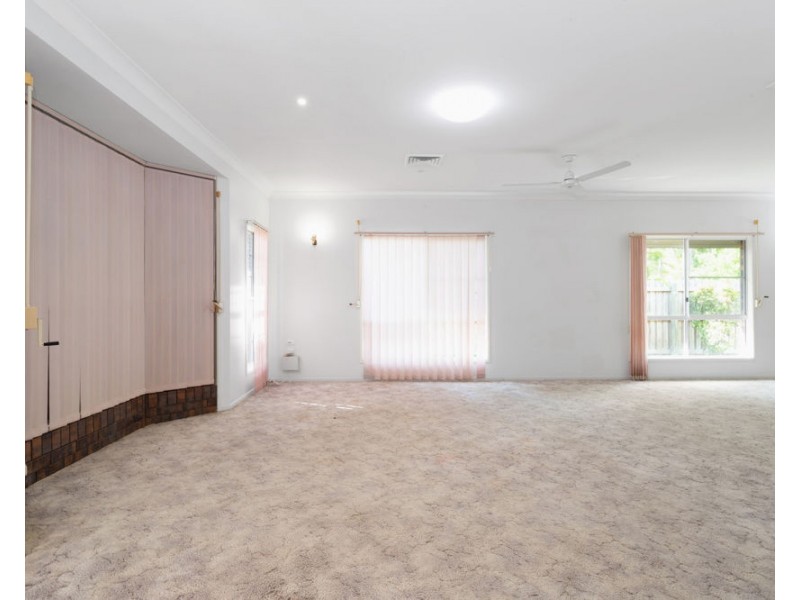 44 Crowley Drive, West Mackay QLD 4740