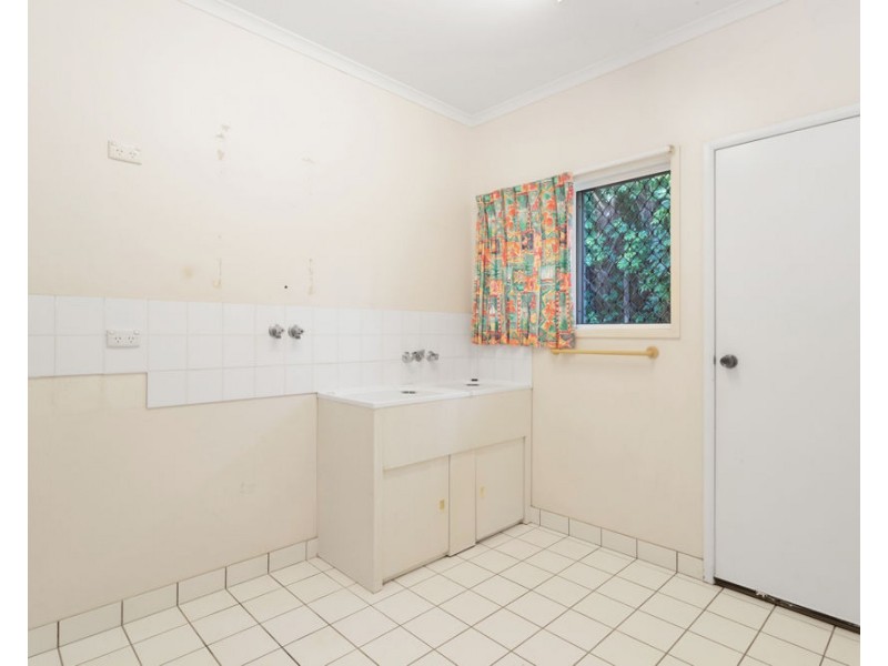 44 Crowley Drive, West Mackay QLD 4740