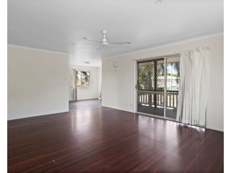 22 Emu Street, Slade Point QLD 4740