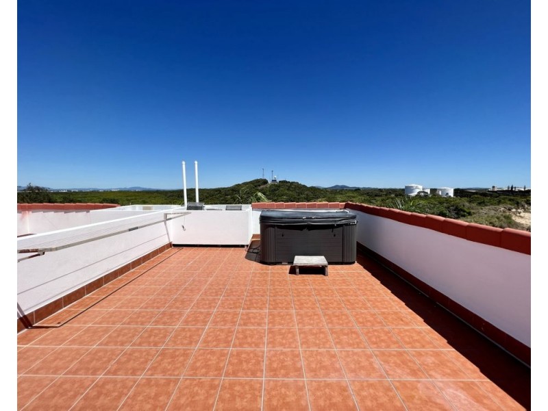 3/21 Marina Beach Parade, Mackay Harbour QLD 4740