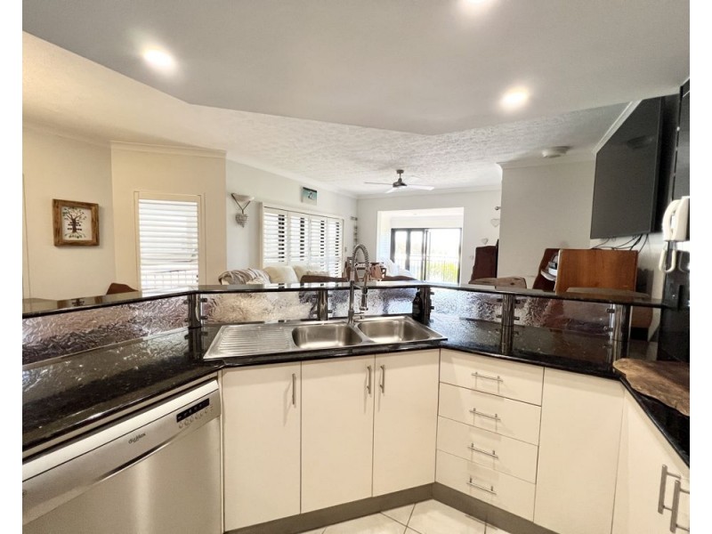 3/21 Marina Beach Parade, Mackay Harbour QLD 4740