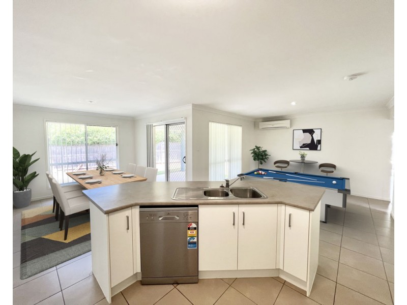 7 Balzan Drive, Rural View QLD 4740
