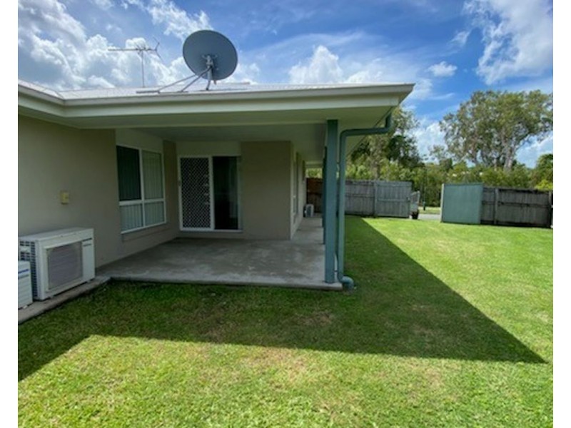 7 Balzan Drive, Rural View QLD 4740