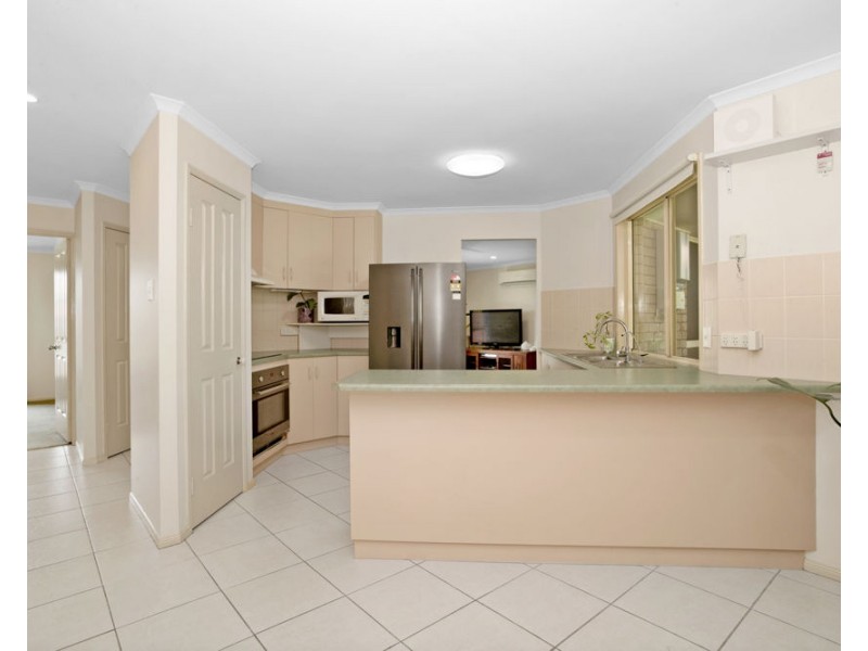 11 Driftwood Court, Rural View QLD 4740