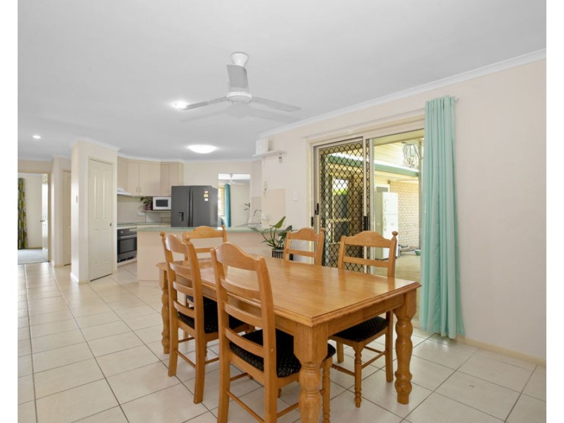 11 Driftwood Court, Rural View QLD 4740