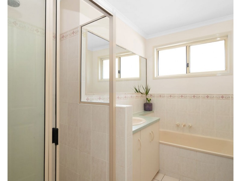 11 Driftwood Court, Rural View QLD 4740