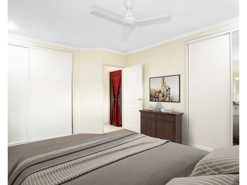 8 Hossack Court, Glenella QLD 4740