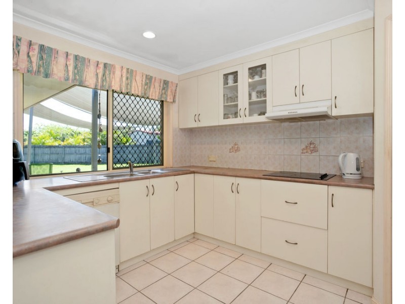 6 Kentia Court, North Mackay QLD 4740