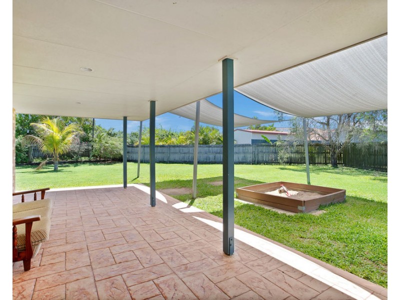 6 Kentia Court, North Mackay QLD 4740