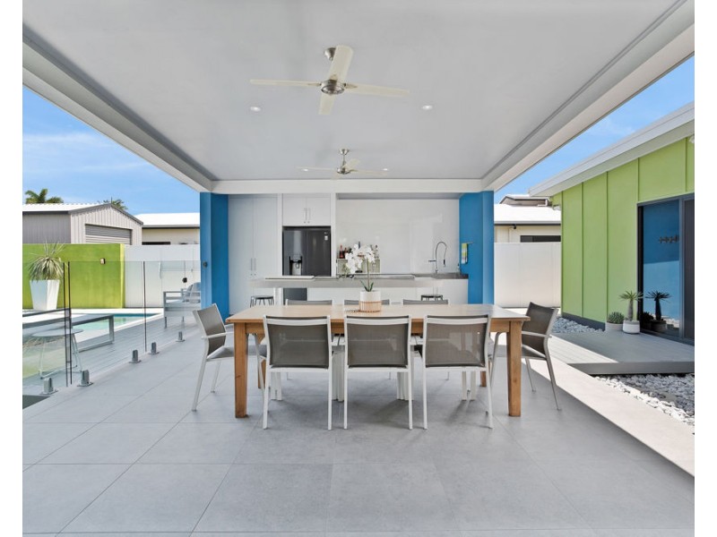 33 Mercy Drive, North Mackay QLD 4740