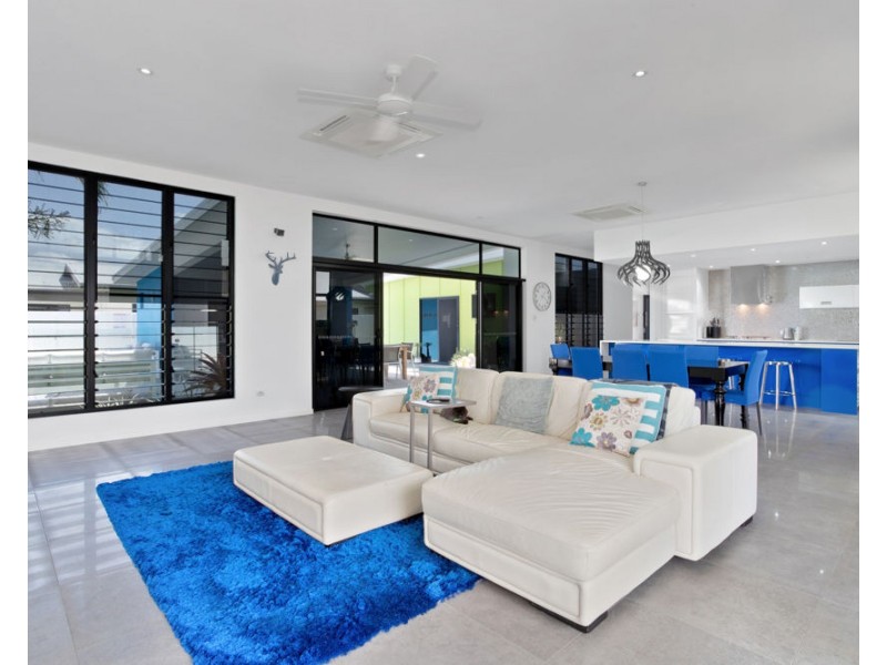 33 Mercy Drive, North Mackay QLD 4740