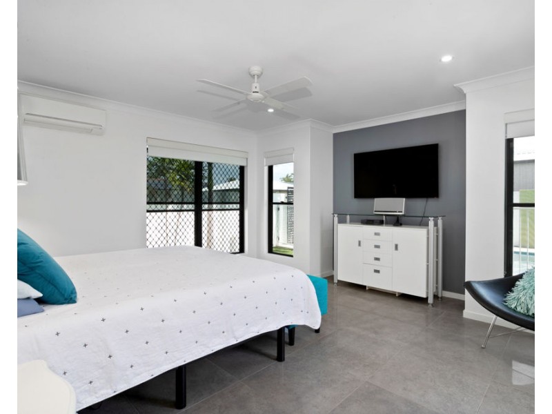 33 Mercy Drive, North Mackay QLD 4740