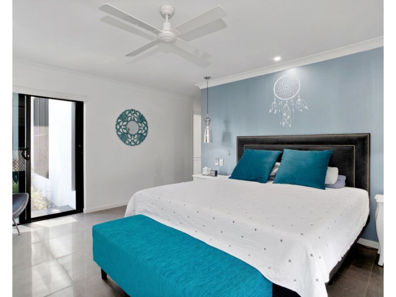 33 Mercy Drive, North Mackay QLD 4740