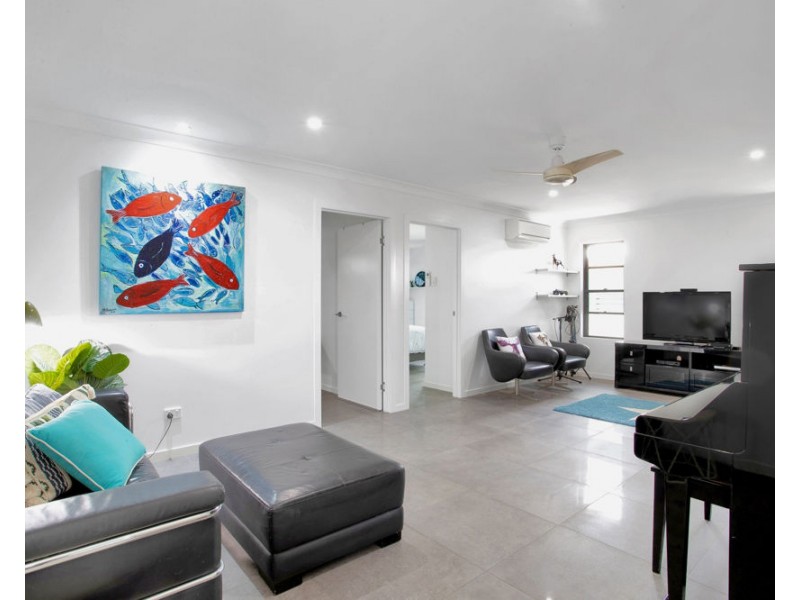 33 Mercy Drive, North Mackay QLD 4740
