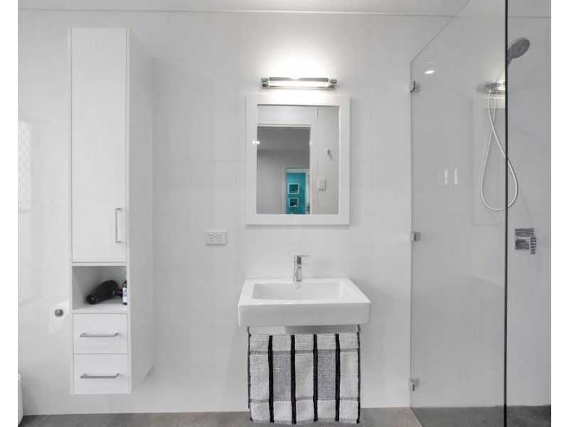33 Mercy Drive, North Mackay QLD 4740