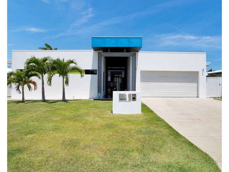 33 Mercy Drive, North Mackay QLD 4740