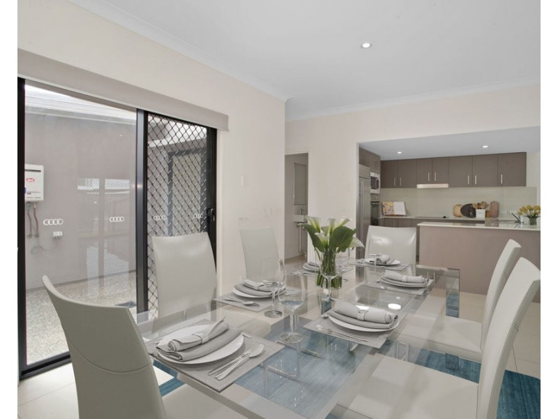 2/4 Kirribilli Avenue, East Mackay QLD 4740