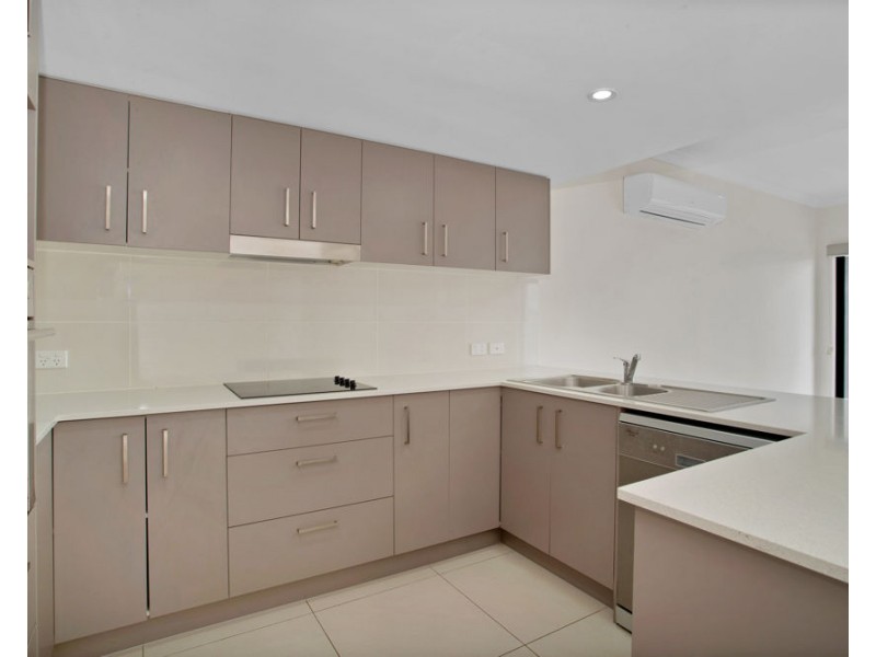 2/4 Kirribilli Avenue, East Mackay QLD 4740