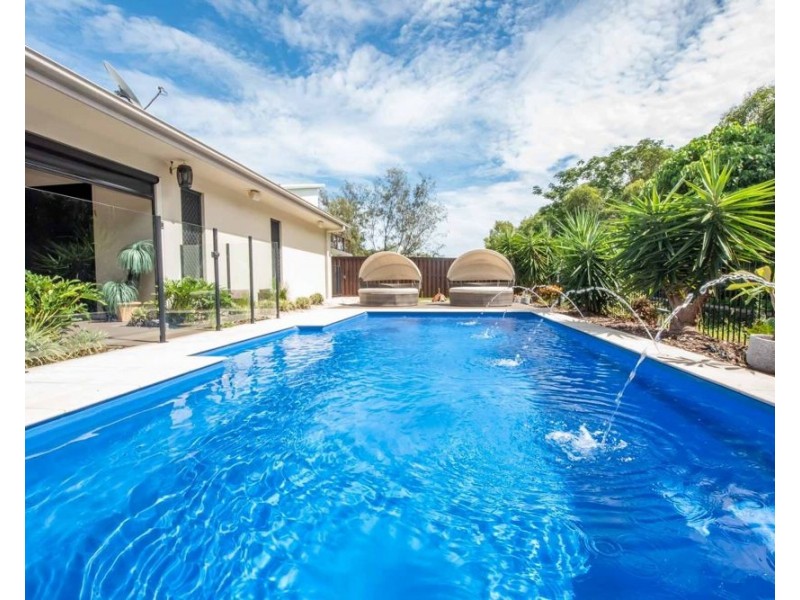 25 Corella Way, Blacks Beach QLD 4740