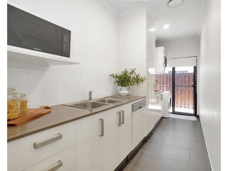 25 Corella Way, Blacks Beach QLD 4740