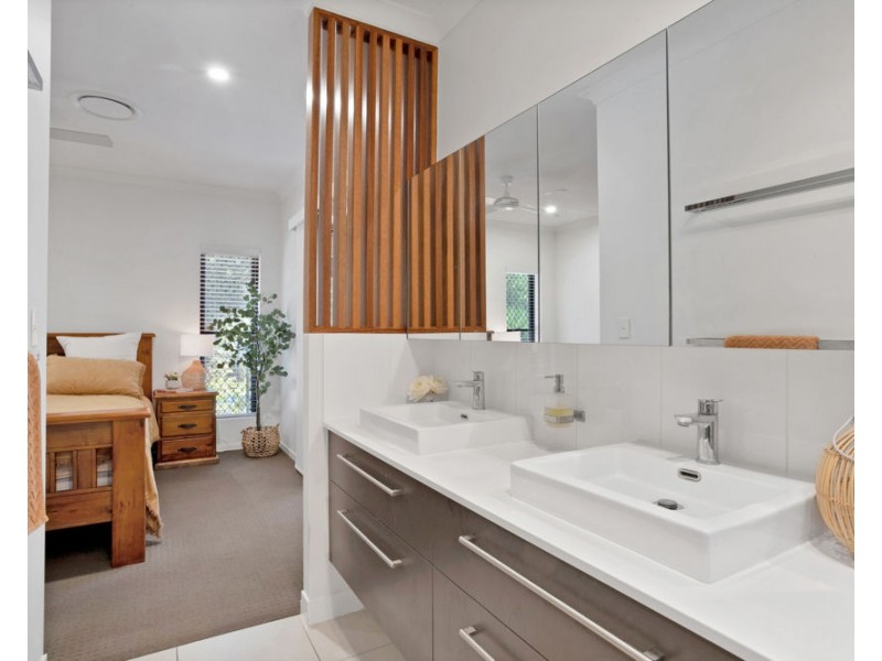 25 Corella Way, Blacks Beach QLD 4740