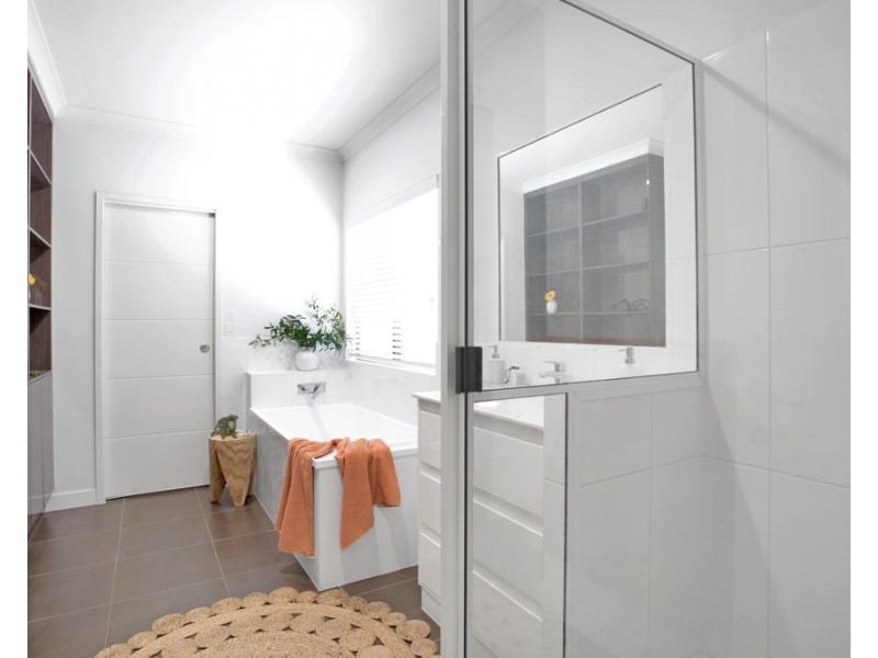 25 Corella Way, Blacks Beach QLD 4740
