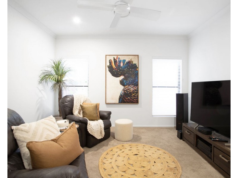 25 Corella Way, Blacks Beach QLD 4740