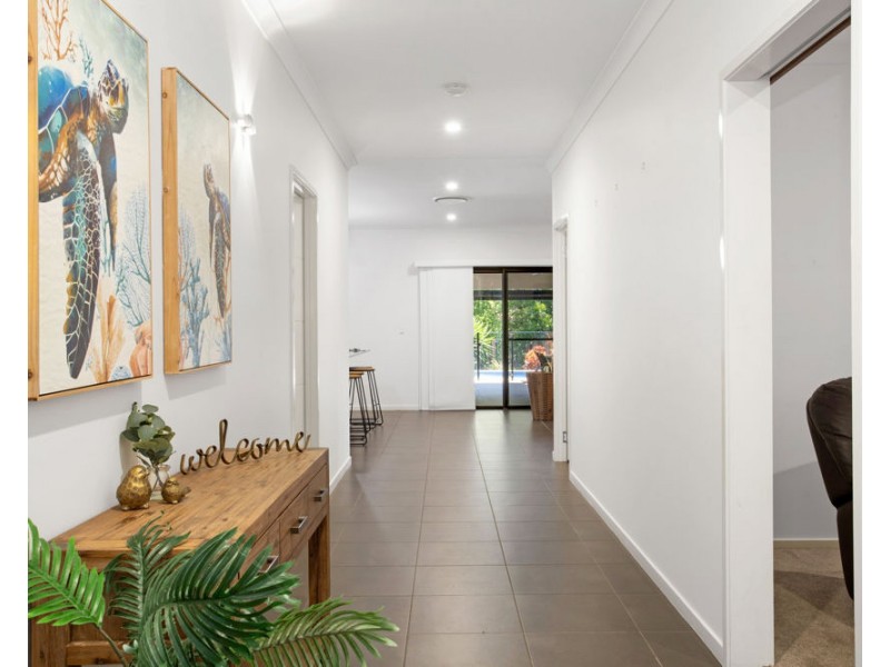 25 Corella Way, Blacks Beach QLD 4740