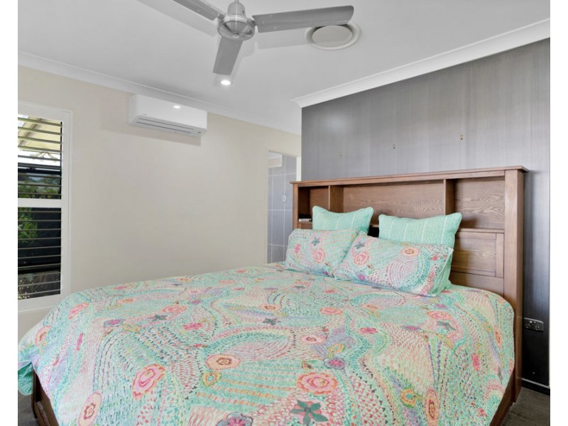 60 Gingham Street, Glenella QLD 4740